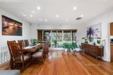 https://images.listonce.com.au/custom/160x/listings/327-mckinnon-road-bentleigh-east-vic-3165/148/01683148_img_02.jpg?n0nmZ1IgMBM