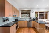 https://images.listonce.com.au/custom/160x/listings/327-mckinnon-road-bentleigh-east-vic-3165/148/01683148_img_04.jpg?HiGu5Gjg0yI