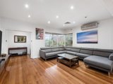 https://images.listonce.com.au/custom/160x/listings/327-mckinnon-road-bentleigh-east-vic-3165/196/01766196_img_03.jpg?pVRW3__OfbE