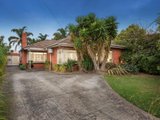 https://images.listonce.com.au/custom/160x/listings/327-mckinnon-road-bentleigh-east-vic-3165/196/01766196_img_13.jpg?qvGRE6-lWn4