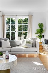 https://images.listonce.com.au/custom/160x/listings/327-seymour-grove-brighton-vic-3186/525/01932525_img_12.jpg?2_KBUqwOFJs