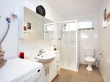https://images.listonce.com.au/custom/160x/listings/328-daly-street-brunswick-west-vic-3055/663/01746663_img_03.jpg?78SgL4e1GJI