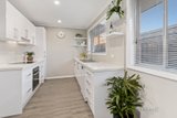 https://images.listonce.com.au/custom/160x/listings/328-embankment-grove-chelsea-vic-3196/961/01623961_img_04.jpg?ium4UmljggA