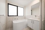 https://images.listonce.com.au/custom/160x/listings/328-highland-crescent-mooroolbark-vic-3138/584/01933584_img_02.jpg?qXbgwfgPqM4