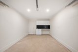 https://images.listonce.com.au/custom/160x/listings/328-highland-crescent-mooroolbark-vic-3138/584/01933584_img_05.jpg?gENGwjJVhpk