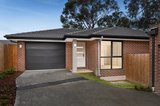 https://images.listonce.com.au/custom/160x/listings/328-highland-crescent-mooroolbark-vic-3138/584/01933584_img_06.jpg?s9jj1GPBQy4