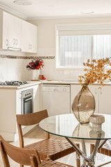 https://images.listonce.com.au/custom/160x/listings/328-mentone-parade-mentone-vic-3194/904/01932904_img_05.jpg?vo_8n7ZqMN8