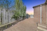 https://images.listonce.com.au/custom/160x/listings/328-warrawee-avenue-norlane-vic-3214/661/01698661_img_10.jpg?KM9WS8HiKUo