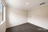 https://images.listonce.com.au/custom/160x/listings/329-boundary-road-mount-duneed-vic-3217/231/01932231_img_10.jpg?zahiD2fFScs