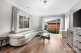 https://images.listonce.com.au/custom/160x/listings/329-glen-court-glen-waverley-vic-3150/316/01739316_img_03.jpg?P_Sj914p9UI