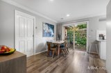 https://images.listonce.com.au/custom/160x/listings/329-glen-court-glen-waverley-vic-3150/316/01739316_img_05.jpg?fYyXqz5n_uk