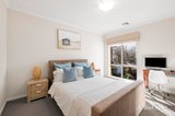 https://images.listonce.com.au/custom/160x/listings/329-slevin-street-lilydale-vic-3140/162/01748162_img_06.jpg?DQZUybTA_bA