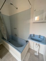https://images.listonce.com.au/custom/160x/listings/3296-pakington-street-newtown-vic-3220/966/01981966_img_05.jpg?qB2vsZ1lcSI