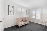 https://images.listonce.com.au/custom/160x/listings/32a-bradshaw-street-essendon-vic-3040/672/01640672_img_11.jpg?KlE4c4oXBLI