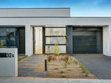 https://images.listonce.com.au/custom/160x/listings/32a-parkmore-road-bentleigh-east-vic-3165/703/00957703_img_01.jpg?_bqMzdWEEY8