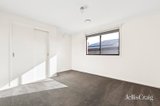 https://images.listonce.com.au/custom/160x/listings/32b-highland-way-leopold-vic-3224/084/01766084_img_06.jpg?deLUeKq6gMM
