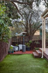 https://images.listonce.com.au/custom/160x/listings/33-amanda-court-yallambie-vic-3085/125/01534125_img_07.jpg?4_IP62Oj49Y