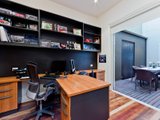 https://images.listonce.com.au/custom/160x/listings/33-bates-drive-williamstown-vic-3016/729/01202729_img_07.jpg?fmvTuln7fMw