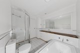 https://images.listonce.com.au/custom/160x/listings/33-beacon-vista-port-melbourne-vic-3207/408/01891408_img_14.jpg?gCBTaqVMSok
