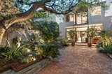 https://images.listonce.com.au/custom/160x/listings/33-beaconsfield-parade-albert-park-vic-3206/992/01731992_img_18.jpg?_6Nl6szmeYM