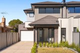 https://images.listonce.com.au/custom/160x/listings/33-beevers-street-altona-north-vic-3025/990/01970990_img_01.jpg?0RajXDKJdnc