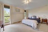 https://images.listonce.com.au/custom/160x/listings/33-blue-hills-avenue-mount-waverley-vic-3149/708/00246708_img_07.jpg?NSfCgNqpAec