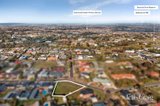 https://images.listonce.com.au/custom/160x/listings/33-boronia-drive-hillside-vic-3037/383/01809383_img_03.jpg?2GIGrZ74zhM