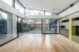 https://images.listonce.com.au/custom/160x/listings/33-broadway-elwood-vic-3184/322/01423322_img_04.jpg?JKMpWgbGoAY