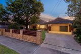 https://images.listonce.com.au/custom/160x/listings/33-bundora-parade-mentone-vic-3194/547/01649547_img_01.jpg?Kzs5FmgzQiI