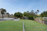 https://images.listonce.com.au/custom/160x/listings/33-churinga-avenue-mitcham-vic-3132/617/01596617_img_13.jpg?9nSTZ7Q9B6M