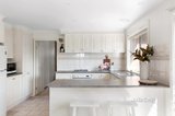 https://images.listonce.com.au/custom/160x/listings/33-collendina-crescent-greensborough-vic-3088/538/01567538_img_01.jpg?LgZ3WdH1POQ