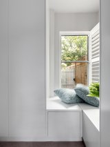 https://images.listonce.com.au/custom/160x/listings/33-dally-street-clifton-hill-vic-3068/691/00969691_img_10.jpg?USRhJZz3sC4