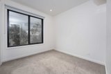 https://images.listonce.com.au/custom/160x/listings/33-darebin-street-heidelberg-vic-3084/628/01951628_img_07.jpg?sk6xwoD8udc