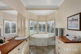 https://images.listonce.com.au/custom/160x/listings/33-darling-road-malvern-east-vic-3145/794/01975794_img_07.jpg?pkgFzZsFNr8