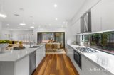 https://images.listonce.com.au/custom/160x/listings/33-diamond-avenue-glen-waverley-vic-3150/589/01739589_img_04.jpg?moQEcpGc9tA