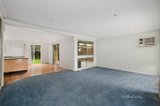 https://images.listonce.com.au/custom/160x/listings/33-durham-crescent-hoppers-crossing-vic-3029/547/01281547_img_08.jpg?kzduG6_T0xw