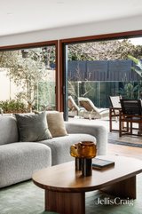 https://images.listonce.com.au/custom/160x/listings/33-edro-avenue-brighton-east-vic-3187/664/01948664_img_13.jpg?NF1S1f6nAzo