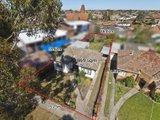 https://images.listonce.com.au/custom/160x/listings/33-edward-street-essendon-vic-3040/499/00847499_img_01.jpg?ZUiWvQnkFf4