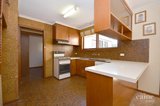 https://images.listonce.com.au/custom/160x/listings/33-edwards-street-sebastopol-vic-3356/475/01576475_img_05.jpg?hjNHW2LNkg0