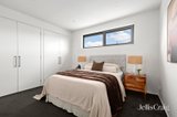 https://images.listonce.com.au/custom/160x/listings/33-emerald-street-essendon-west-vic-3040/481/01974481_img_07.jpg?wwPQrRUD-rA