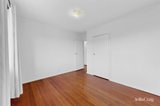 https://images.listonce.com.au/custom/160x/listings/33-farringdon-street-pascoe-vale-vic-3044/772/01818772_img_05.jpg?bP1UyGOFeUs
