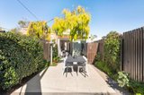 https://images.listonce.com.au/custom/160x/listings/33-freeman-street-fitzroy-north-vic-3068/716/01680716_img_05.jpg?tLdjq-4FkcM