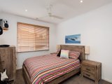 https://images.listonce.com.au/custom/160x/listings/33-freshfield-avenue-mooroolbark-vic-3138/144/01524144_img_15.jpg?bv4feGTqGWU