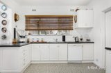https://images.listonce.com.au/custom/160x/listings/33-gerald-street-blackburn-vic-3130/539/01818539_img_04.jpg?Y8wEiCc2Nfk