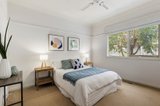 https://images.listonce.com.au/custom/160x/listings/33-gladys-grove-croydon-vic-3136/936/00696936_img_08.jpg?njJFhXhp7YQ