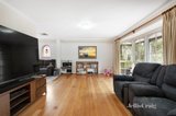 https://images.listonce.com.au/custom/160x/listings/33-glenister-drive-eltham-vic-3095/073/01573073_img_04.jpg?9G6v01msi20