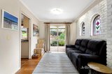 https://images.listonce.com.au/custom/160x/listings/33-glenister-drive-eltham-vic-3095/073/01573073_img_06.jpg?ErlYuiDKn28