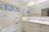 https://images.listonce.com.au/custom/160x/listings/33-glenister-drive-eltham-vic-3095/073/01573073_img_10.jpg?1zBue8H5ekY