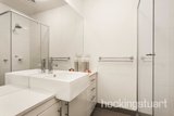 https://images.listonce.com.au/custom/160x/listings/33-glenroy-road-hawthorn-vic-3122/330/01685330_img_07.jpg?zL189jvDEnU
