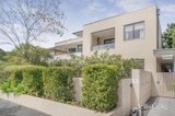 https://images.listonce.com.au/custom/160x/listings/33-glenroy-road-hawthorn-vic-3122/577/01823577_img_09.jpg?dFoiRSYF2q0